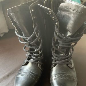 New boots Steve Madden, never used them